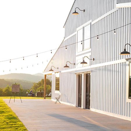 River Runs Through It -Cottage On 70 Acre Winery Mount Airy Exterior foto